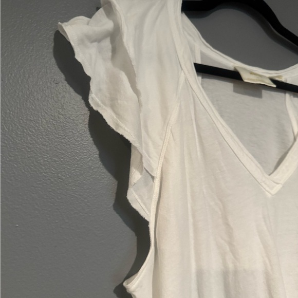 Maeve Ivory Flutter Sleeve V-Neck Blouse - Picture 4 of 8